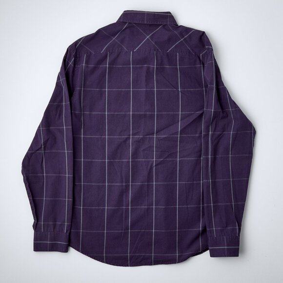 Long Sleeve shirt-  Penguin by Munsingwear - Men's Size Large - Classic Fit - Picture 6 of 6